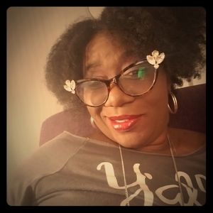 Meet your Posher, Neet